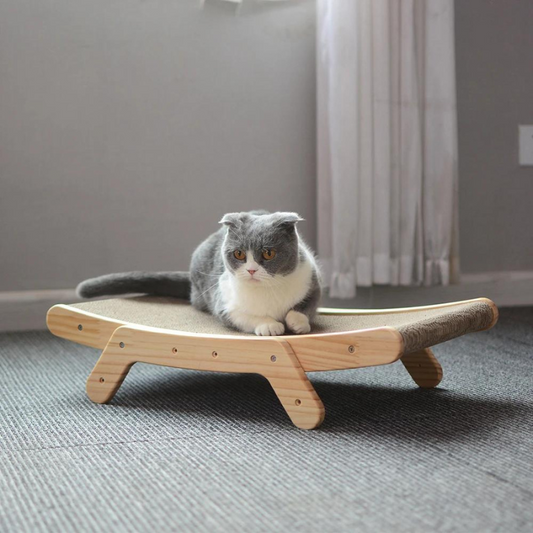 Wood Cat Scratcher Ramp – Ergonomic Curve for Healthy Claws & Play